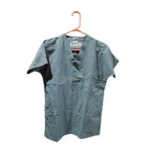 Fashion Seal XS scrub top Item 246